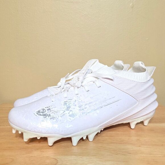 Under Armour Blur Smoke Suede 2.0 MC White Football Cleats 3027978-101 Men's 8.5 - Picture 3 of 7